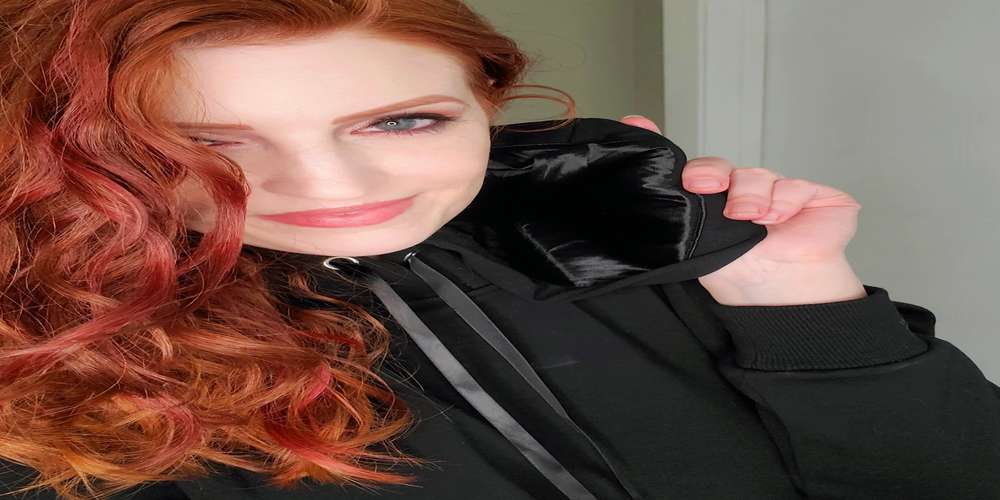 Which Type of Satin Lined Hoodie Will Keep You Warm?